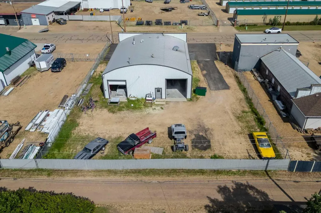 4712 44 Street Camrose AB T4V 1B9