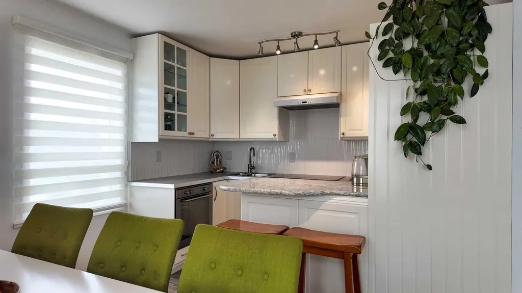 2124 20 Street Delburne AB T0M 0V0