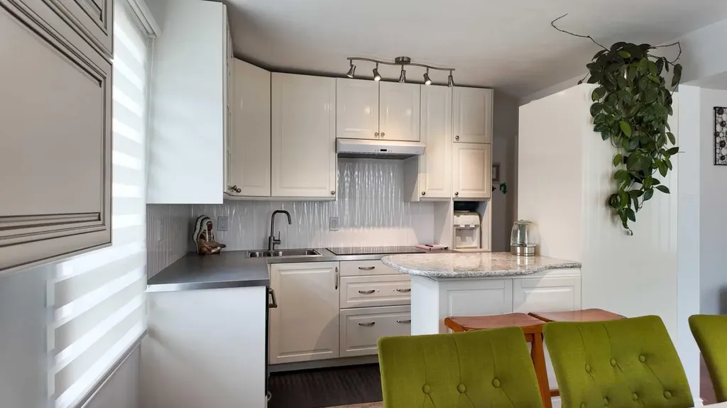 2124 20 Street Delburne AB T0M 0V0