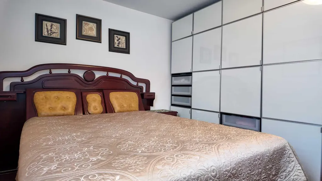2124 20 Street Delburne AB T0M 0V0