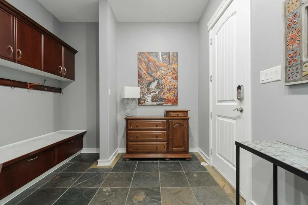 5747 Draper Road Fort Mcmurray AB T9H 0K7