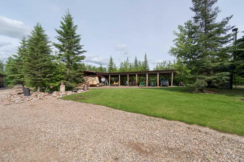 5747 Draper Road Fort Mcmurray AB T9H 0K7