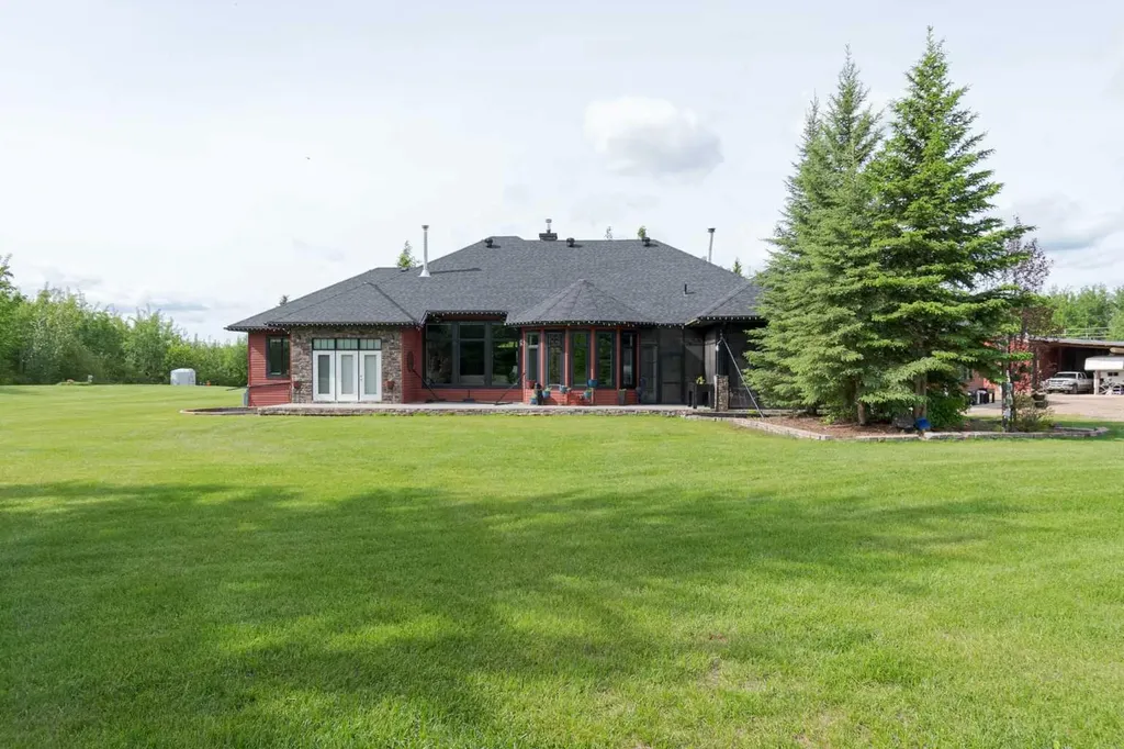 5747 Draper Road Fort Mcmurray AB T9H 0K7