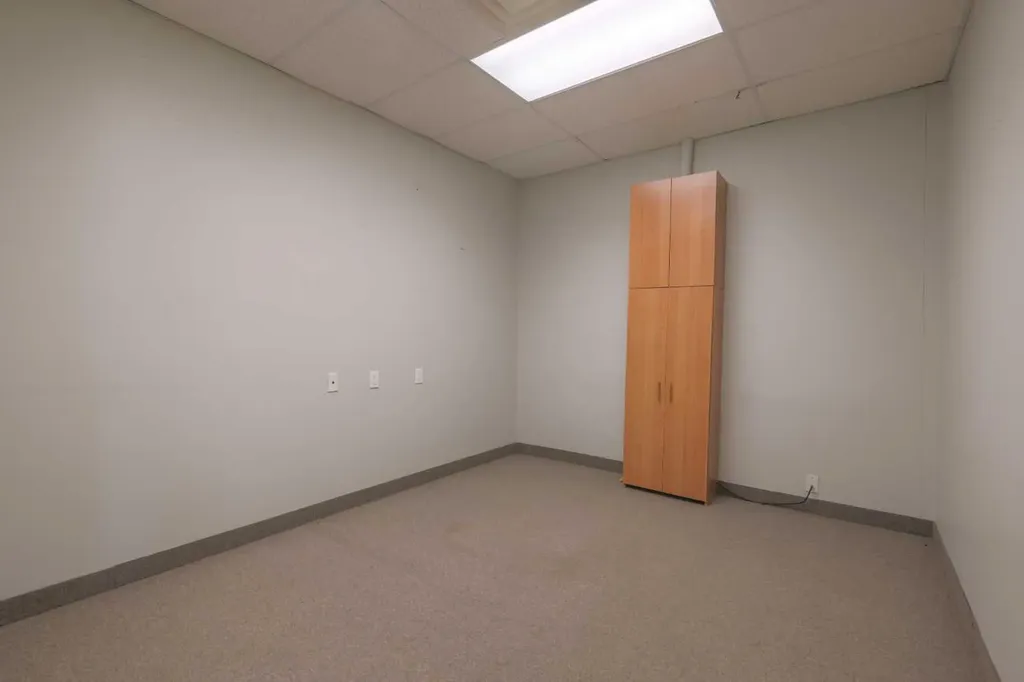 5204 49 Street Rocky Mountain House AB T4T 1T2