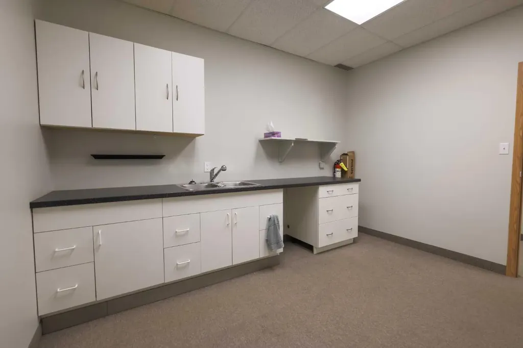 5204 49 Street Rocky Mountain House AB T4T 1T2