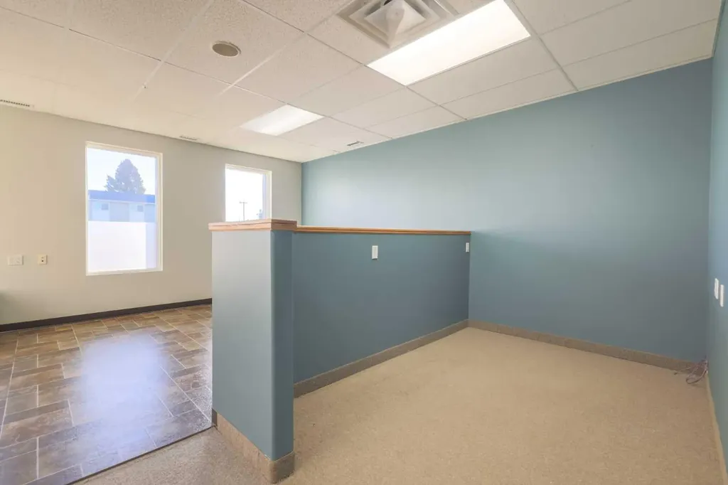5204 49 Street Rocky Mountain House AB T4T 1T2