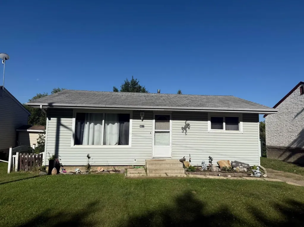 4817 42 Street Athabasca AB T9S 1P7