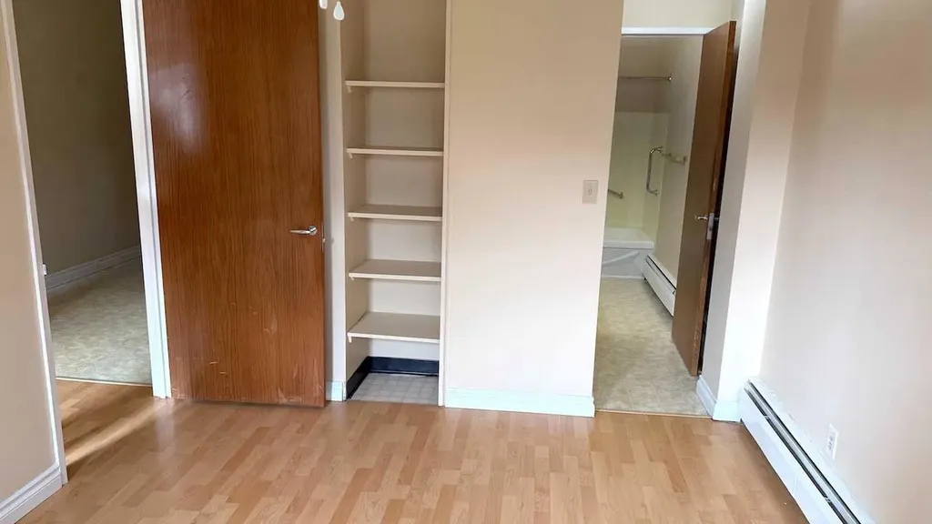 1809 5 Street SW Calgary AB T2S2A8