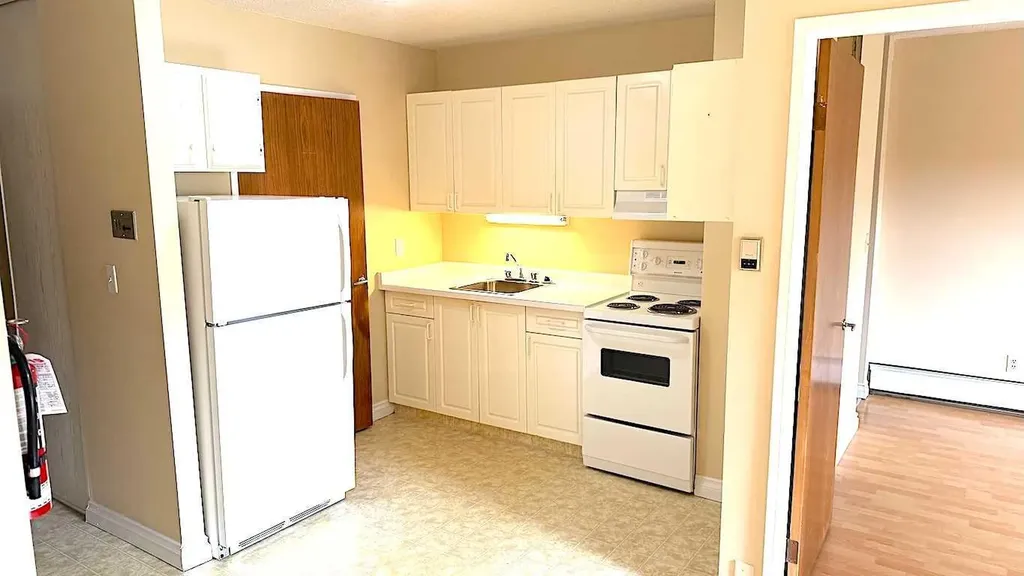 1809 5 Street SW Calgary AB T2S2A8