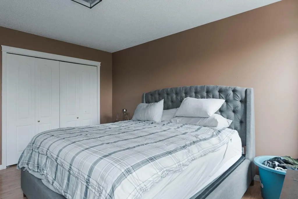 100 Laurier Place Fort Mcmurray AB t9k2l4