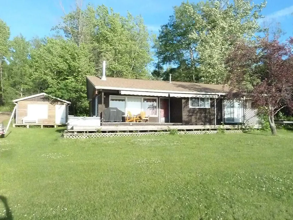 15538 Old Trail Plamondon AB T0A2T0