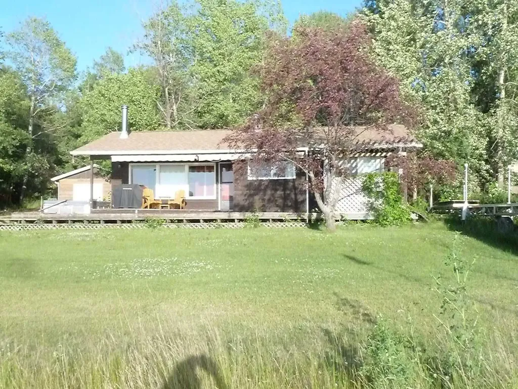 15538 Old Trail Plamondon AB T0A2T0
