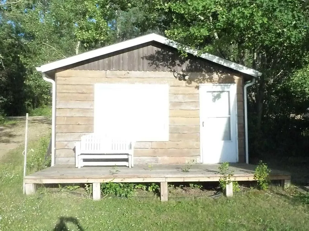 15538 Old Trail Plamondon AB T0A2T0