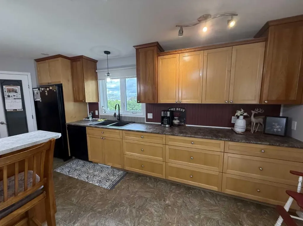 502 Fox Lake Trail Hanna AB T0J 1P0