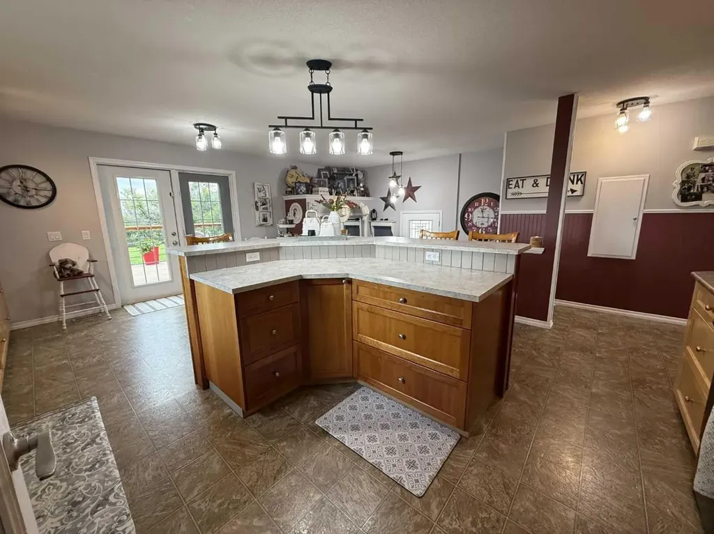 502 Fox Lake Trail Hanna AB T0J 1P0