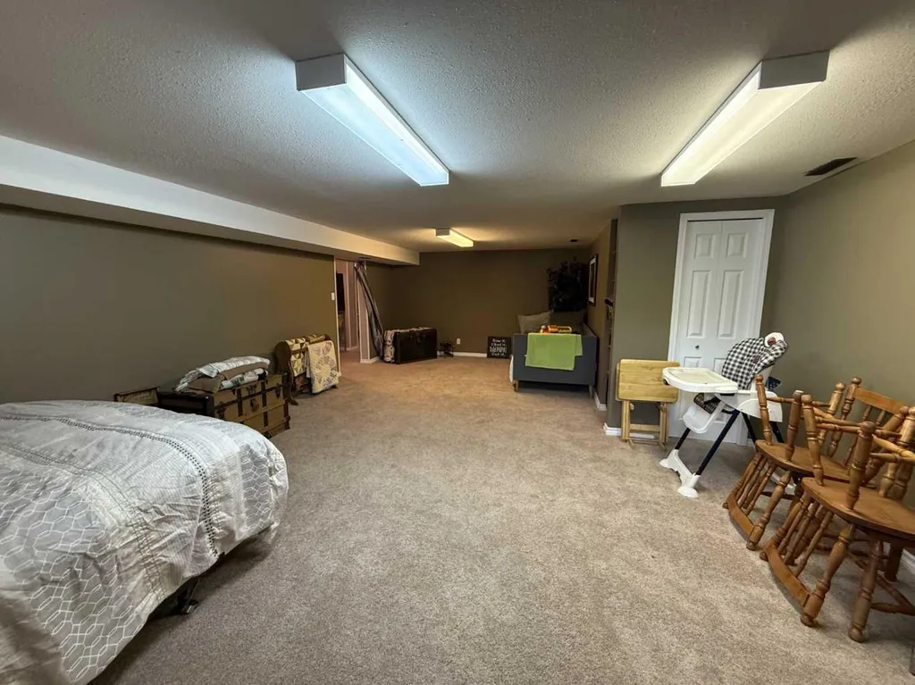 502 Fox Lake Trail Hanna AB T0J 1P0