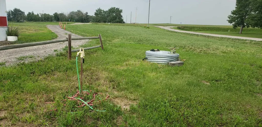 234082 Rge Road 264 Rural Wheatland County AB T1P 0X4