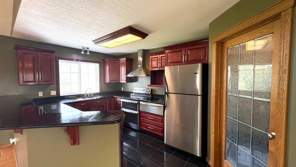 6 Cedar Crescent Wainwright AB T9W 1T2