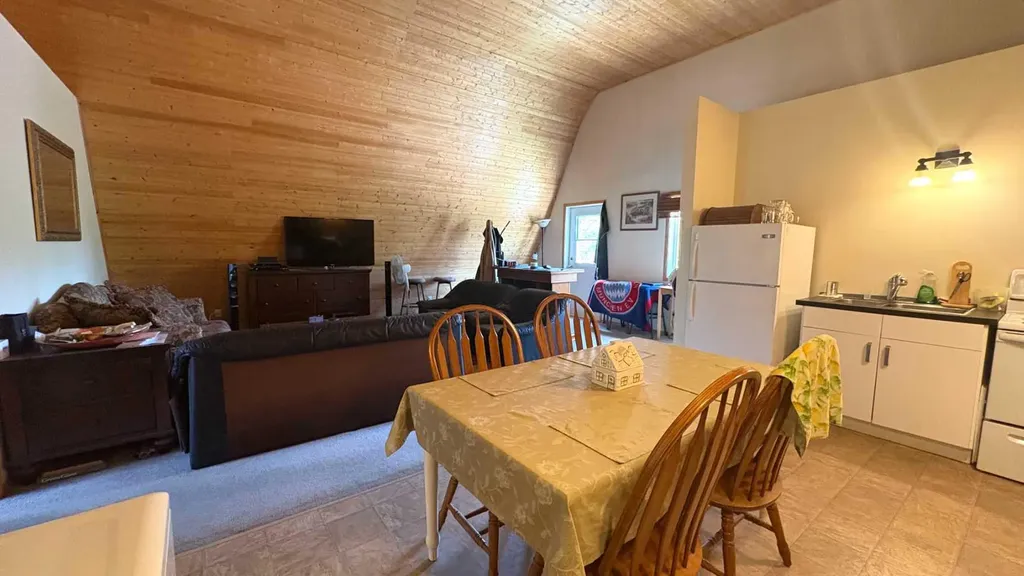 6 Cedar Crescent Wainwright AB T9W 1T2