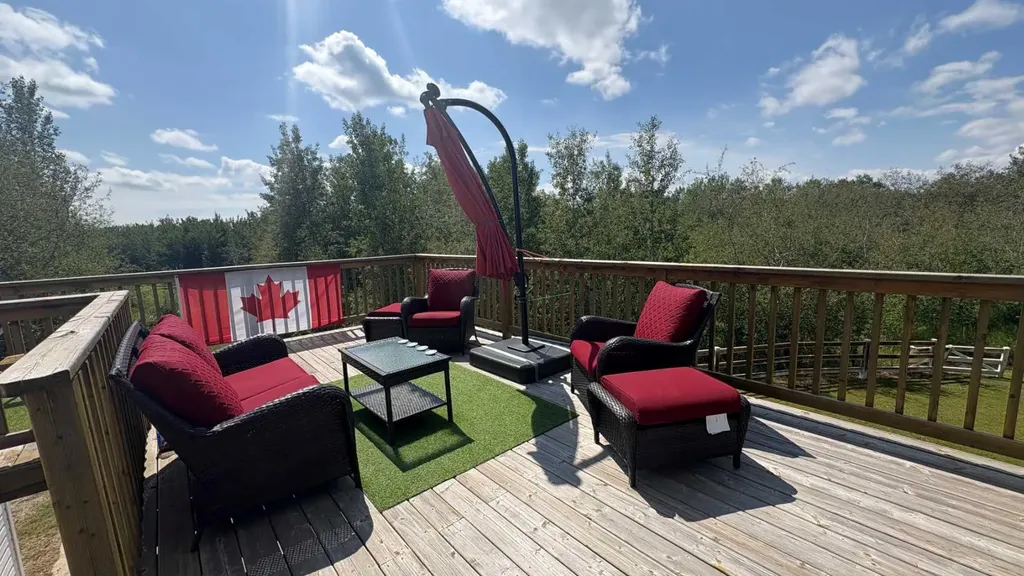 6 Cedar Crescent Wainwright AB T9W 1T2