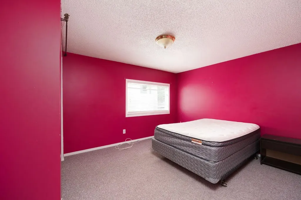 368 Grey Crescent Fort Mcmurray AB t9h2n8