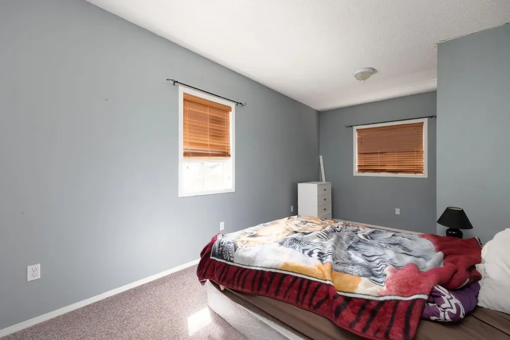 368 Grey Crescent Fort Mcmurray AB t9h2n8