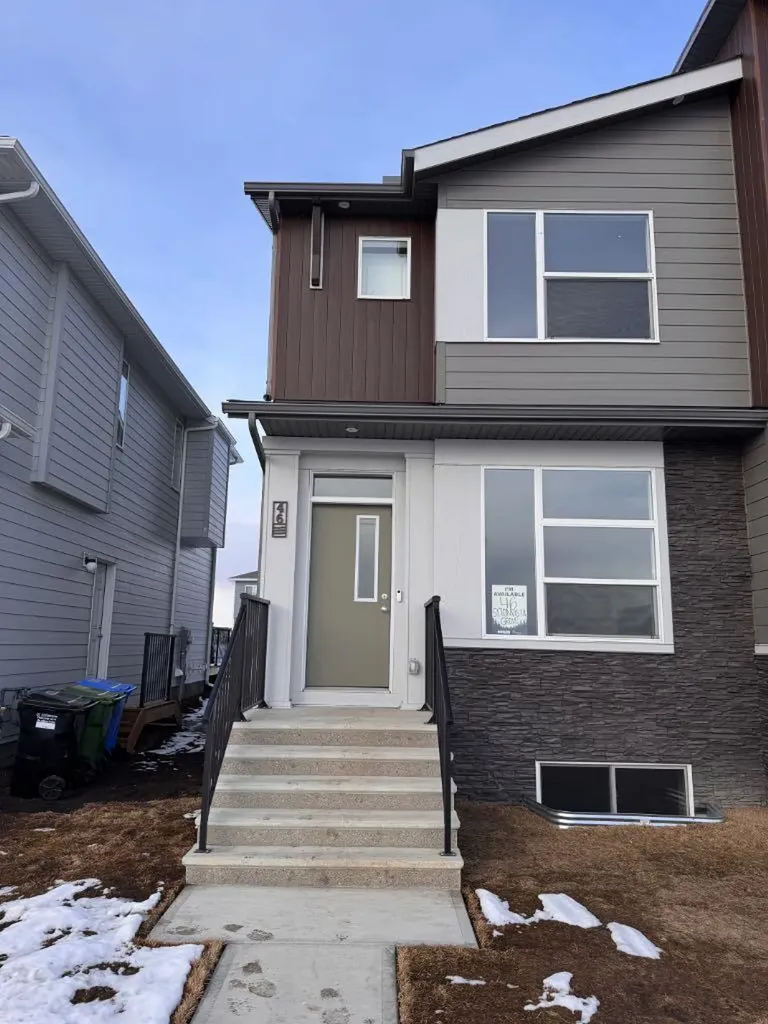 46 Setonvista Grove SE Calgary AB T3M4A3