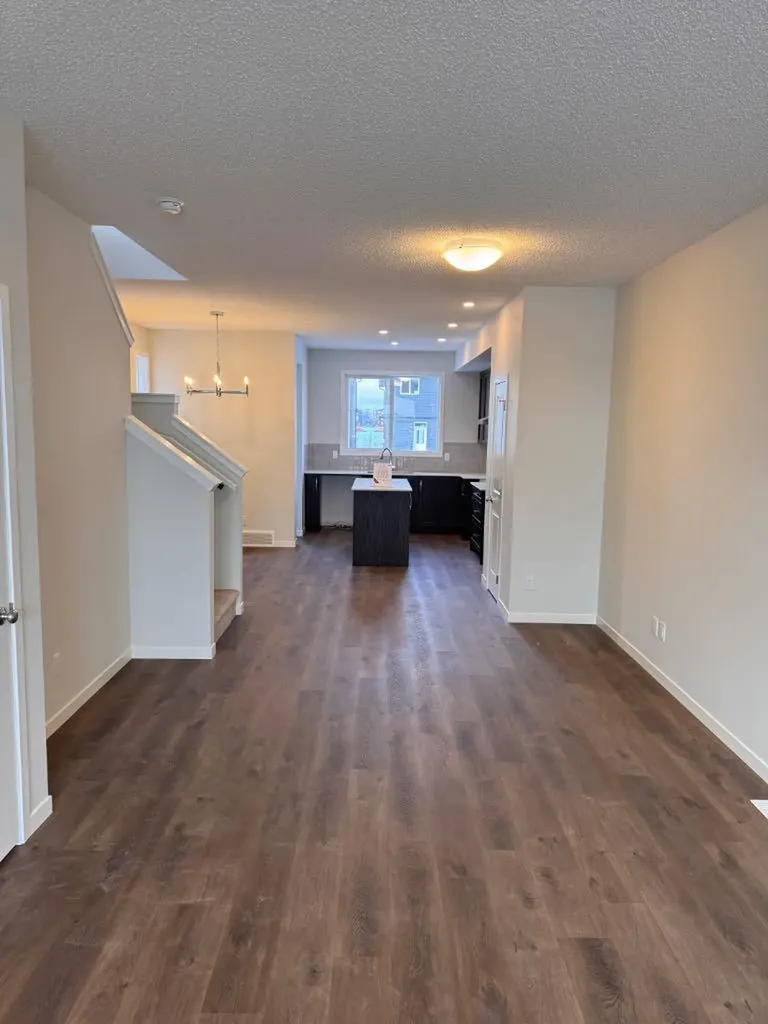 46 Setonvista Grove SE Calgary AB T3M4A3