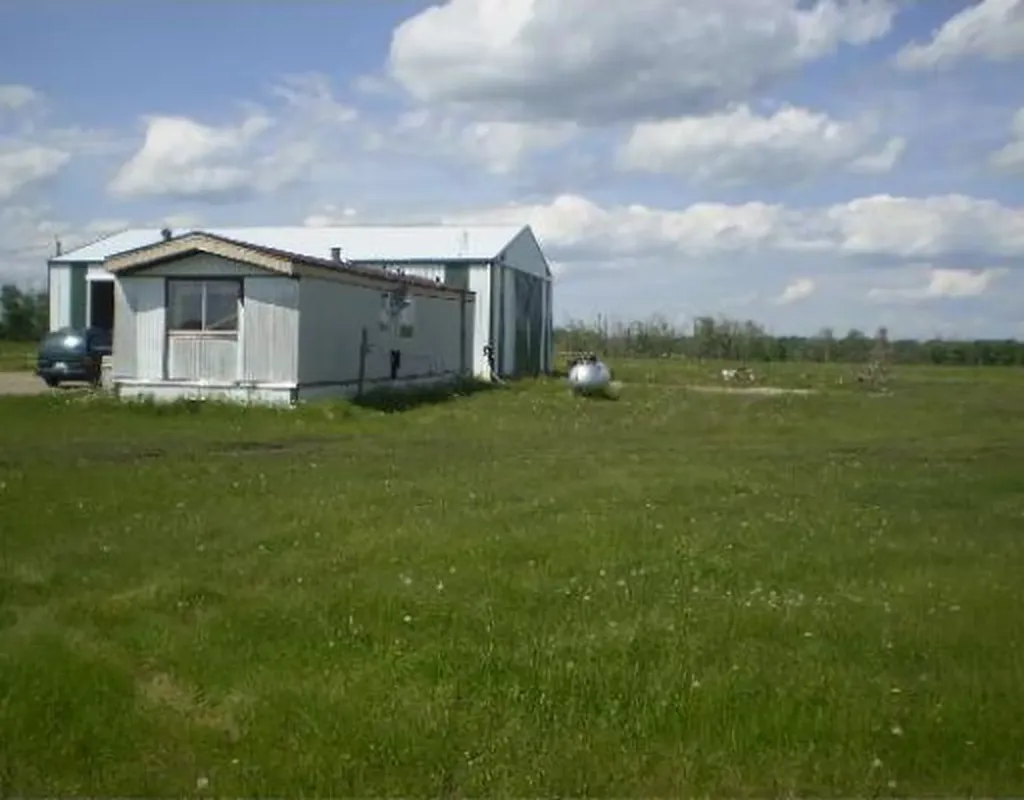 385057A Rge Road 4-3 Street Rural Clearwater County AB T0M 0X0
