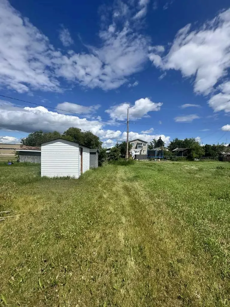 5119 Second Street Boyle AB T0A0M0