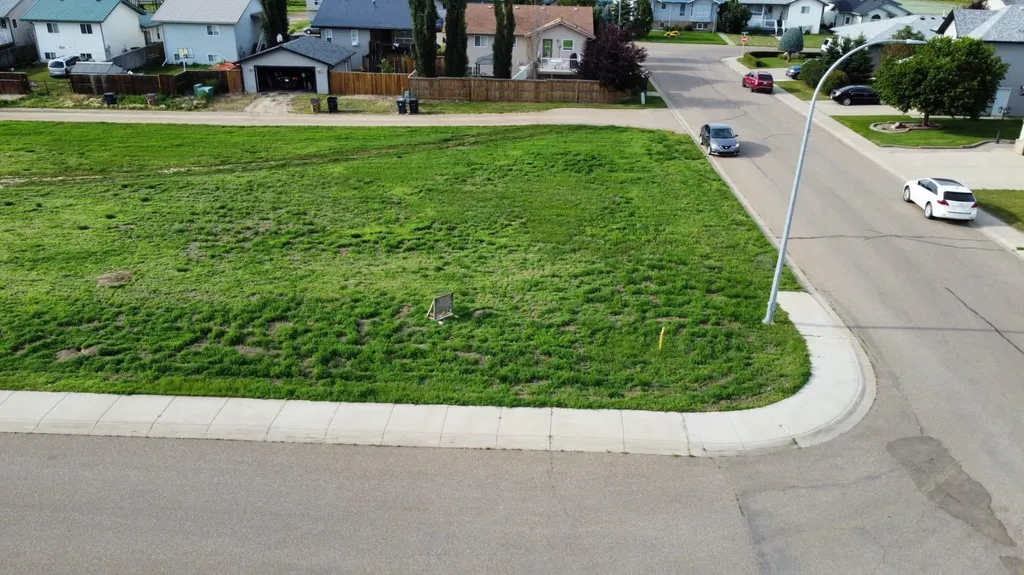 95 Upland Manor W Brooks AB T1R 1P9