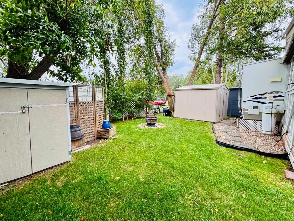 12036 Twp Road 422 Rural Ponoka County AB T0C 2J0