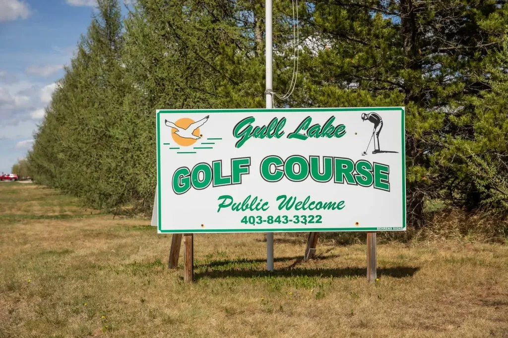 12036 Twp Road 422 Rural Ponoka County AB T0C 2J0