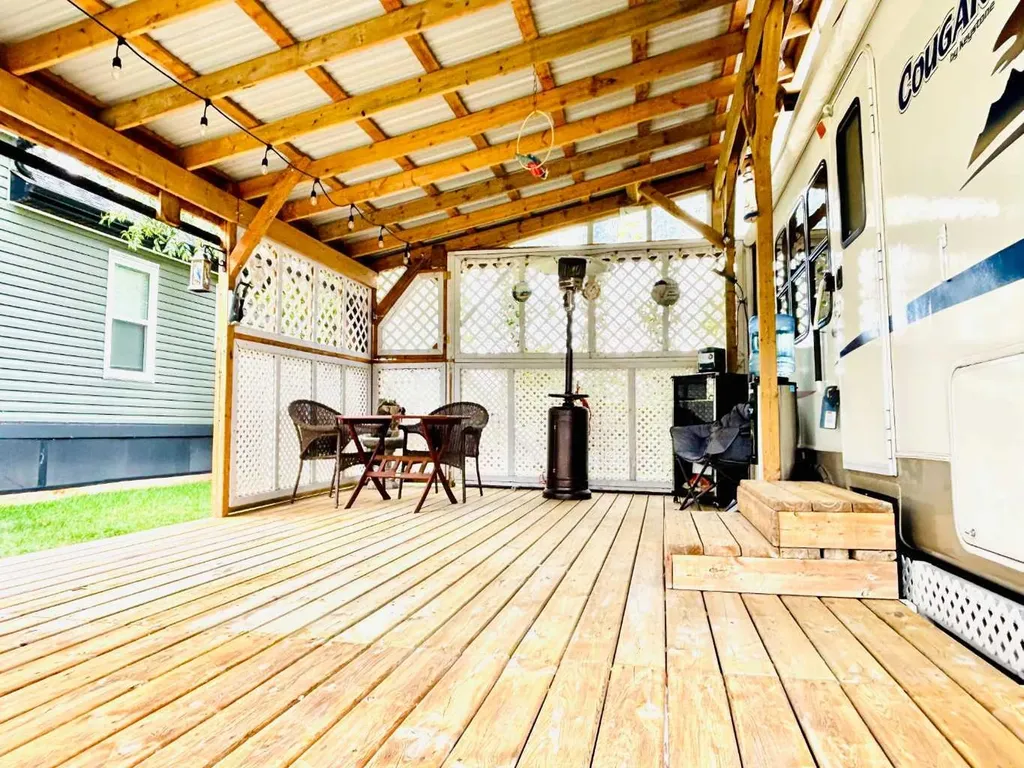 12036 Twp Road 422 Rural Ponoka County AB T0C 2J0