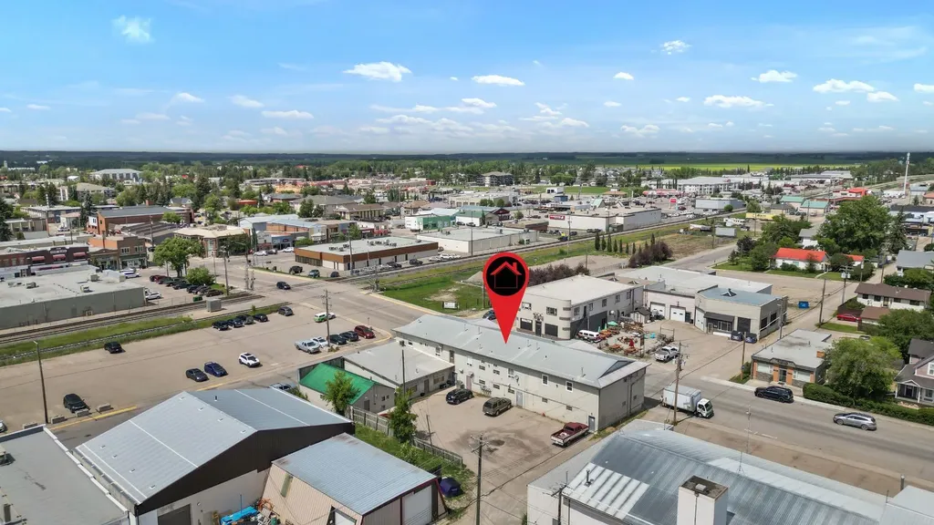5001-05 49 Avenue Olds AB T4H1W9