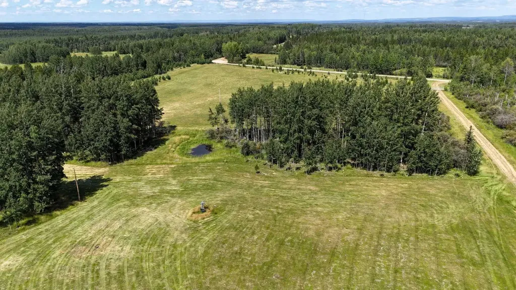 NE-16-53-11-W5 Range Road 113 Rural Yellowhead County AB T0E 2M0
