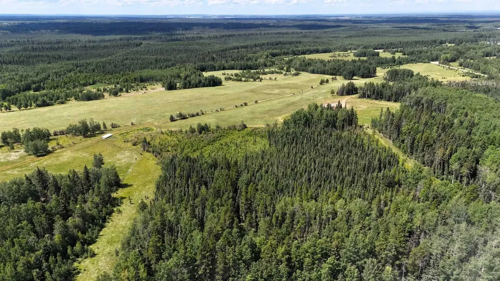 NE-16-53-11-W5 Range Road 113 Rural Yellowhead County AB T0E 2M0