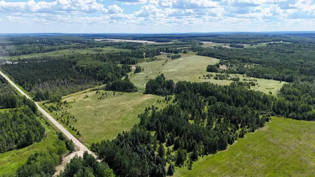 NE-16-53-11-W5 Range Road 113 Rural Yellowhead County AB T0E 2M0