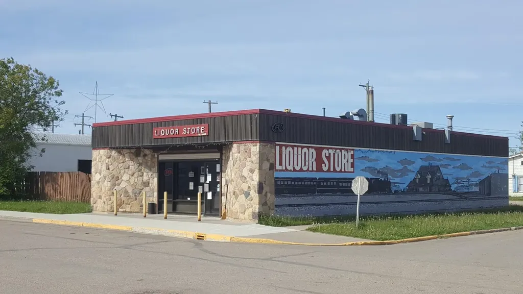 114 Centre Street Mclennan AB T0H 2L0