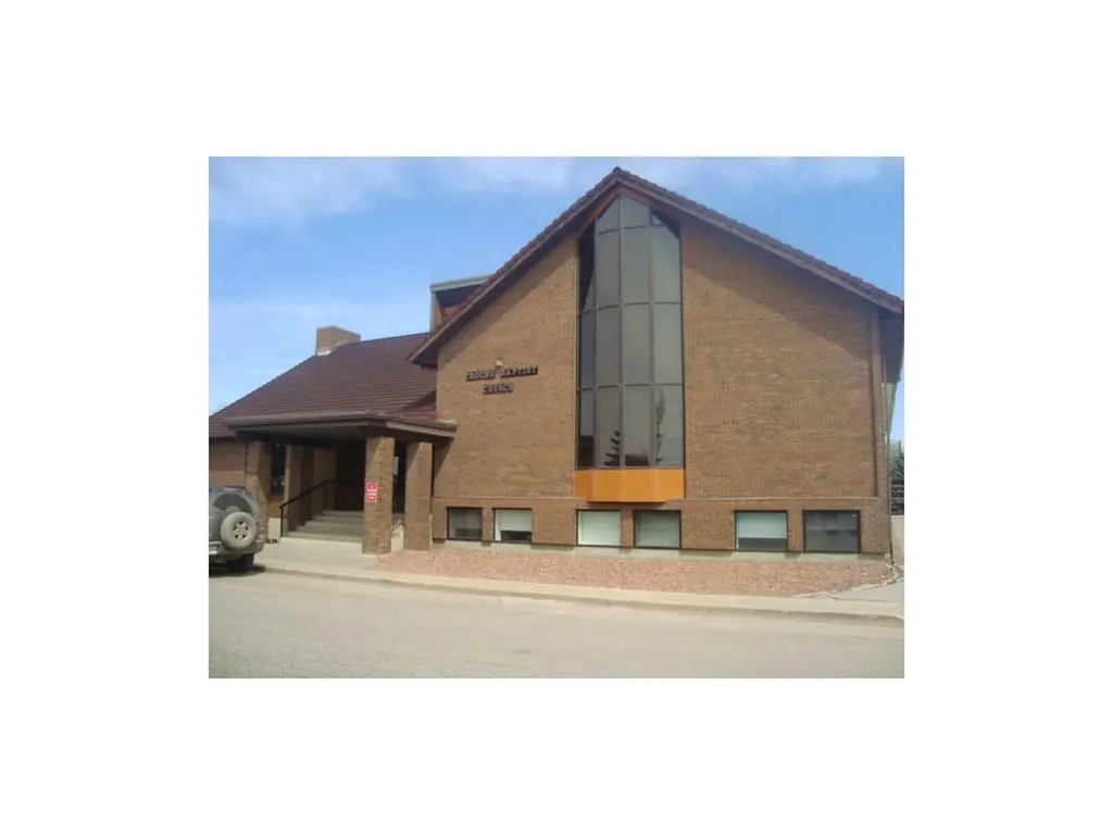 4 Evron Place Trochu AB T0M 2C0