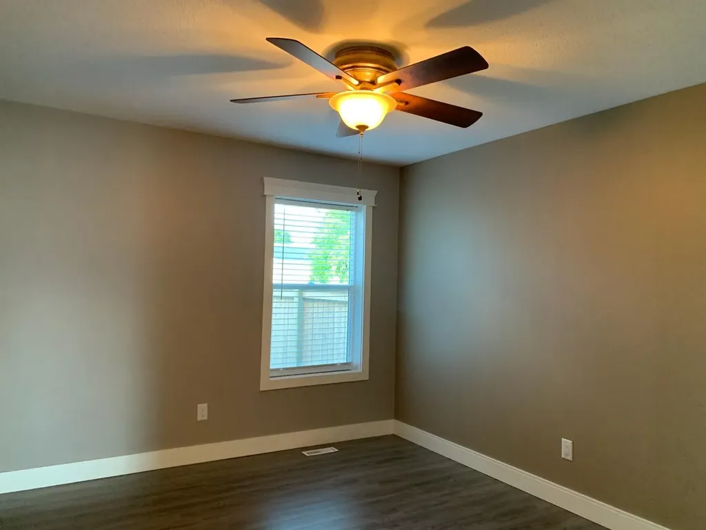 4920 52 Avenue Grimshaw AB T0H 1W0