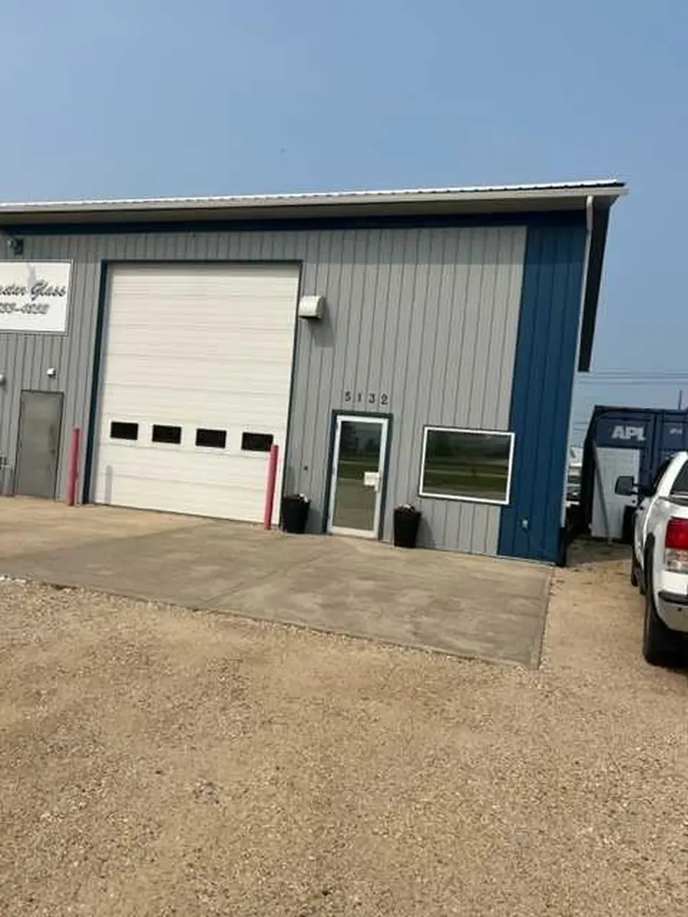 5128 Main Street Swan Hills AB T0G 2C0