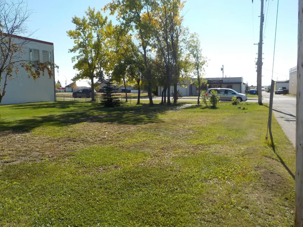 10916 103 Avenue Fairview AB T0H 1L0