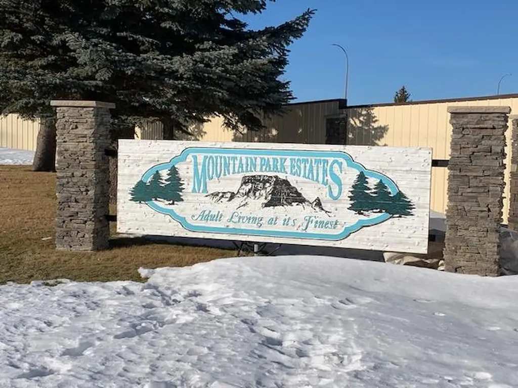 5 Mountain Park Drive Cardston AB T0K0K0
