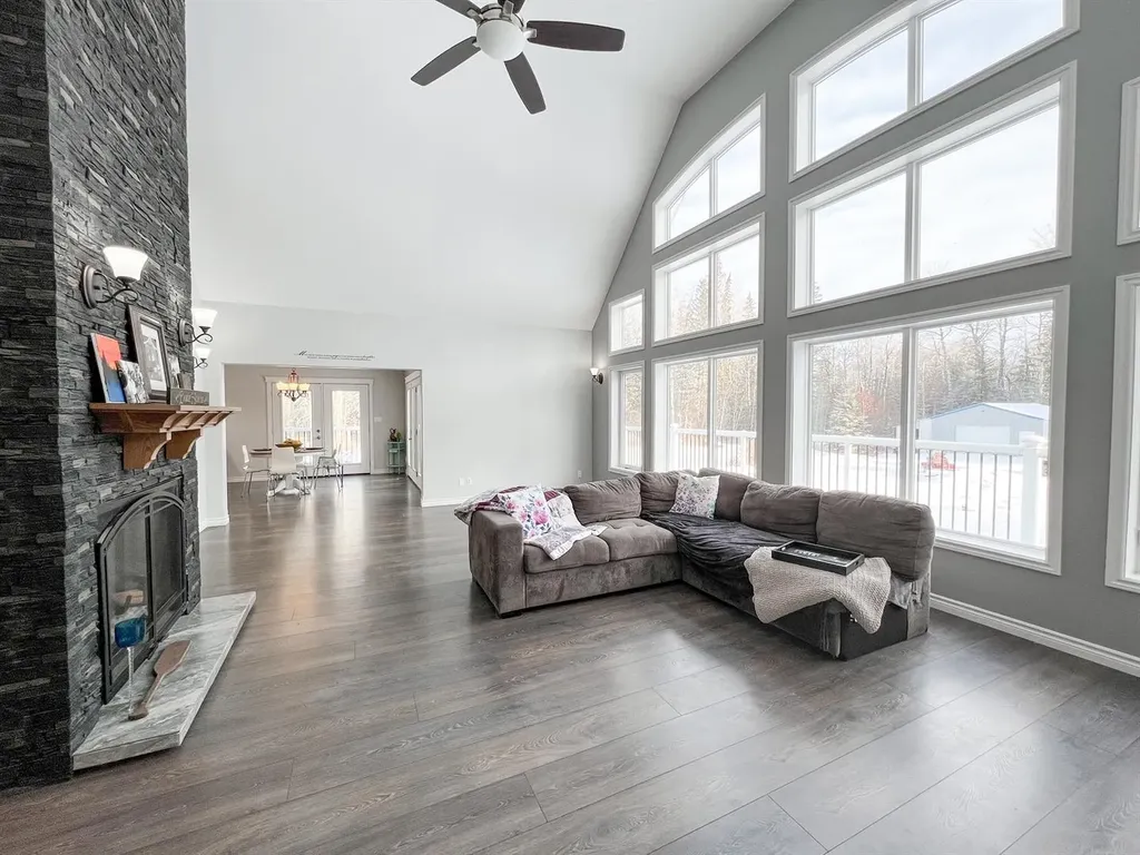 1 Key Cove Estates #5 Joussard AB T0G 1J0