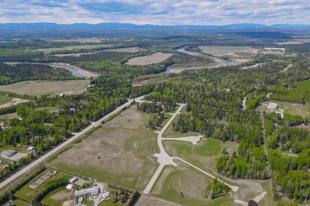 205 Fox Stone Place Rural Clearwater County AB T4T 2A4