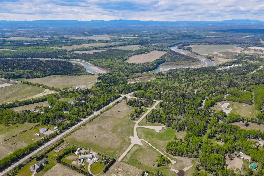 205 Fox Stone Place Rural Clearwater County AB T4T 2A4