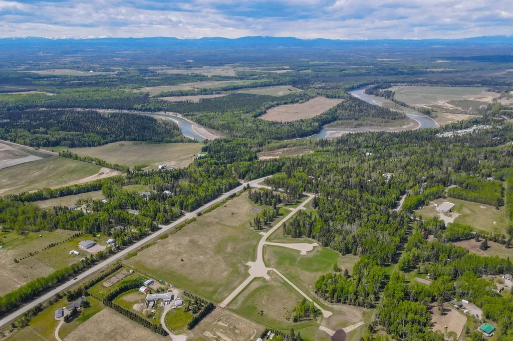 205 Fox Stone Place Rural Clearwater County AB T4T 2A4