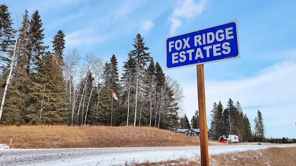 205 Fox Stone Place Rural Clearwater County AB T4T 2A4