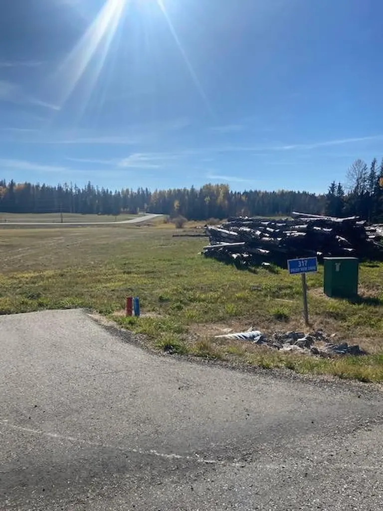 321 Valley View Drive Rural Clearwater County AB T4T 2A2